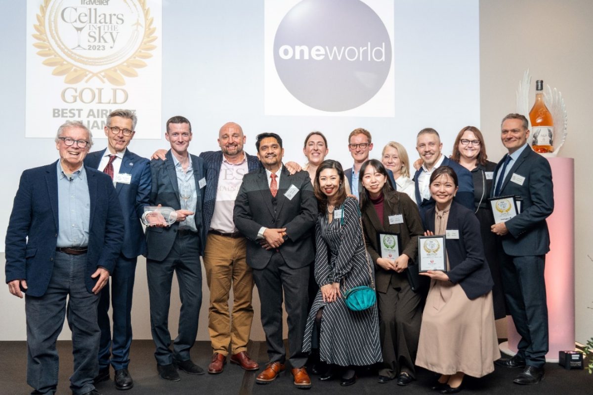 oneworld serves up another major win in wine tasting awards