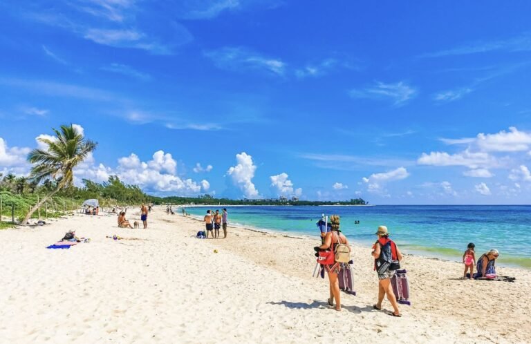 US Issues New Alert For Travelers Visiting These 8 Mexico Beach Destinations