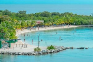 Panoramic View Of A Beach In Roatan, Honduras