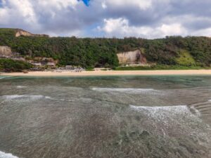 Bali Travel Guide: Top Beaches, Resorts and Travel Tips featured