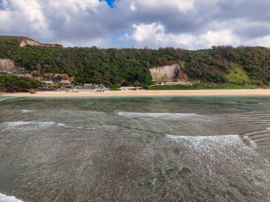 Bali Travel Guide: Top Beaches, Resorts and Travel Tips featured