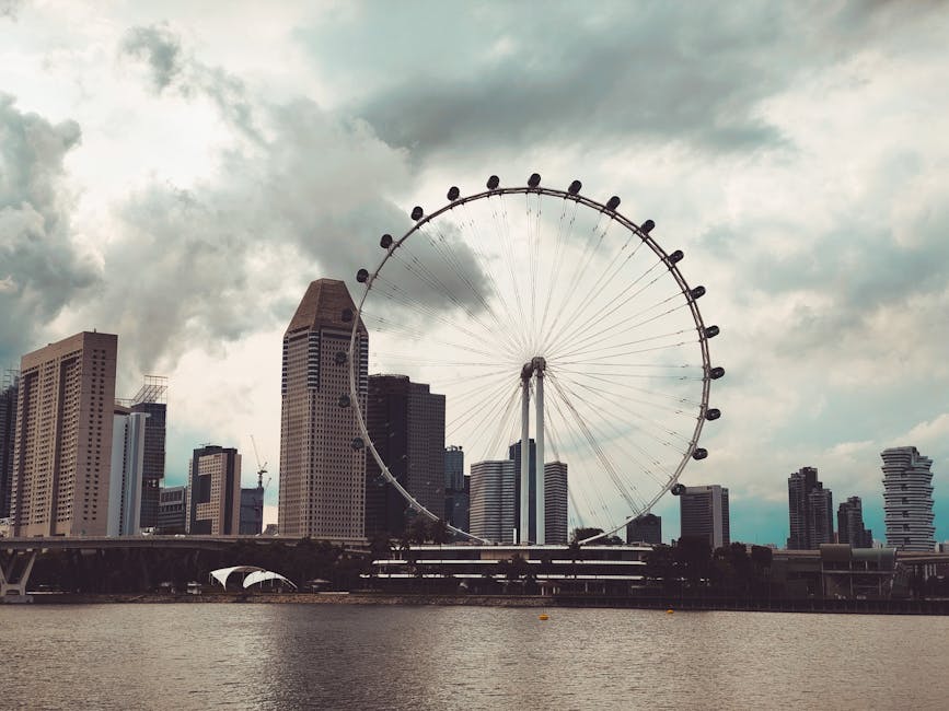 Singapore Travel Guide: Best Attractions and Travel Tips featured